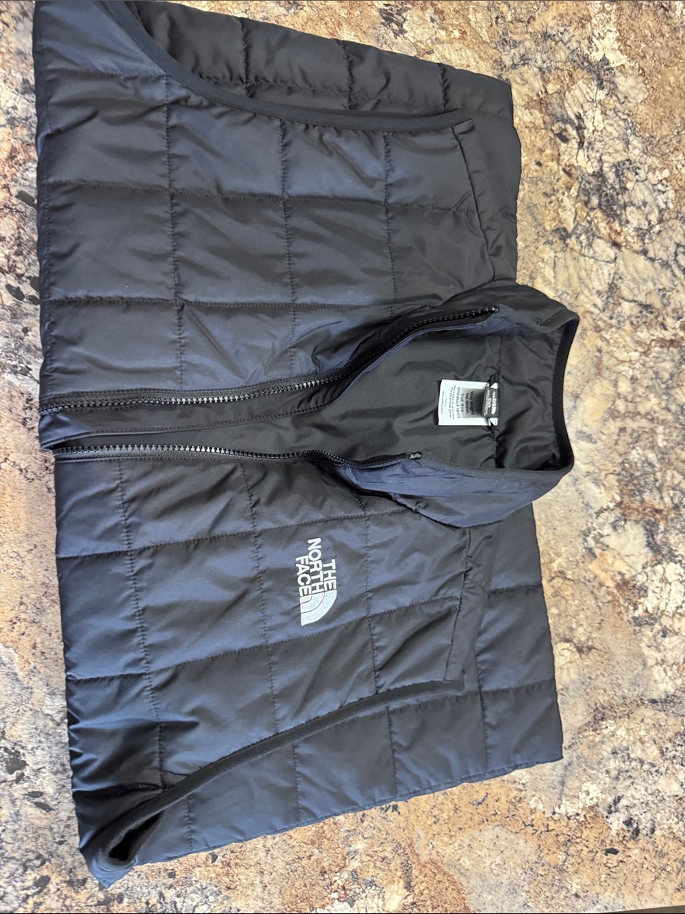 The North Face Black Quilted Insulated Vest - Picture 3 of 3